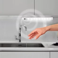 Arlec 9 PIR LED Battery Cabinet Light