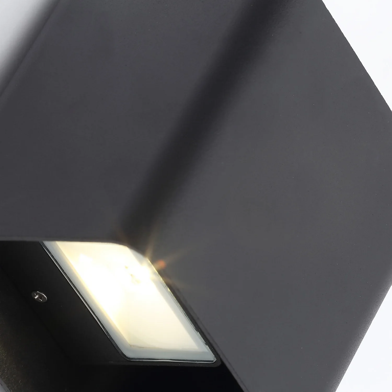 Maui Up-Down LED Outdoor Wall Light - Black 6 Maui Up-Down LED Outdoor Wall Light - Black - Image 4
