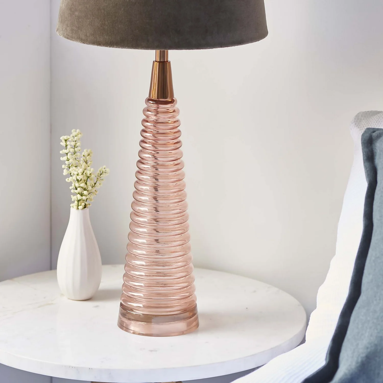 Fearn Table Lamp - Pink 9 Fearn Table Lamp - Pink - Image 7